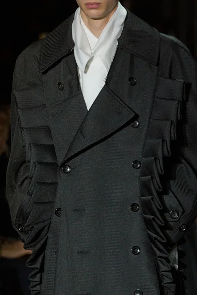 Look 1